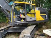 Pásové rýpadlo VOLVO EC380